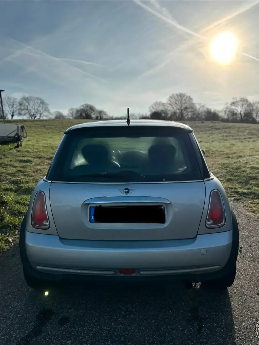 Usata Mini Cooper 116 CV (85 kW) 2004 Argento Utilitaria