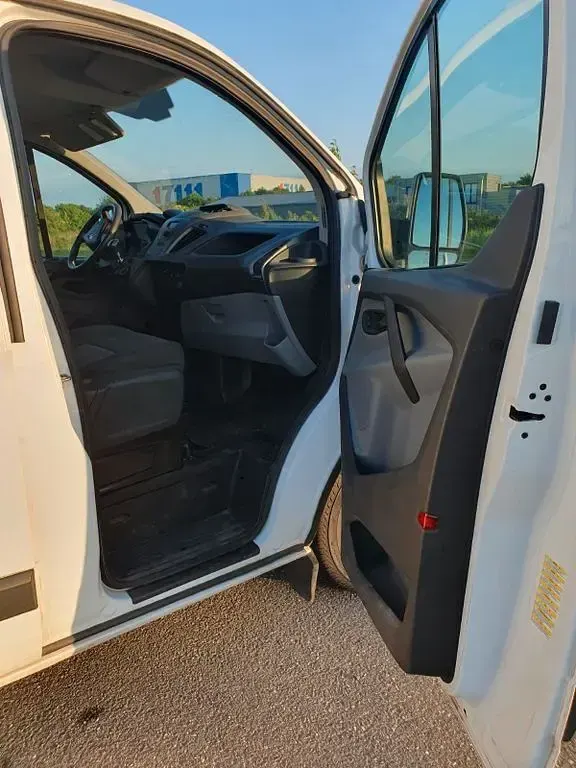 Gebraucht Ford Transit Custom 101 PS (74 kW) 2014 Weiß Van / Kleinbus