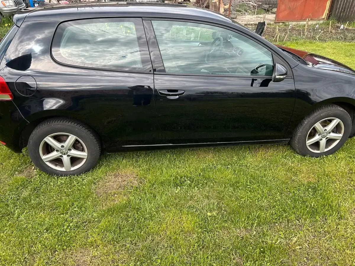 Gebraucht VW Golf 80 PS (58 kW) 2009 Schwarz Coupé