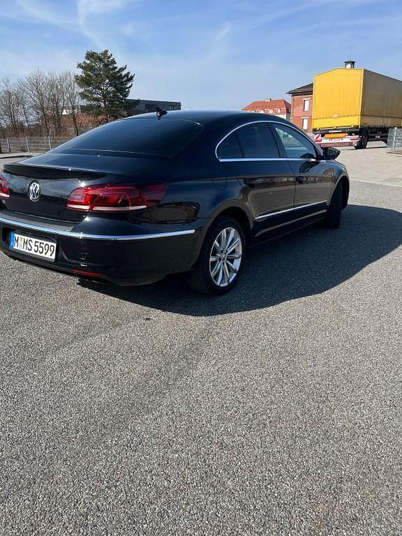 Gebraucht VW Passat 160 PS (117 kW) 2012 Schwarz Limousine