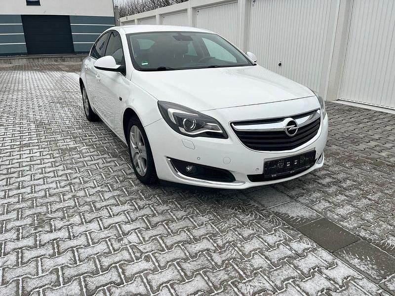 Gebraucht Opel Insignia Business Edition 120 PS (88 kW) 2017 Weiß Limousine