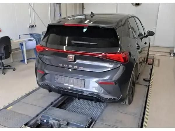 Second-hand Cupra Born 169 kW (231 CP) 2024 Gri Hatchback