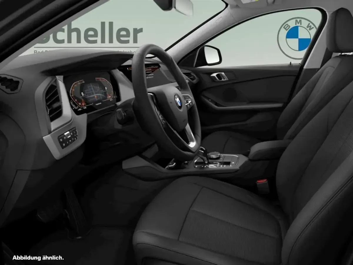 Gebraucht BMW 118 Advantage 136 PS (100 kW) 2023 Schwarz Limousine