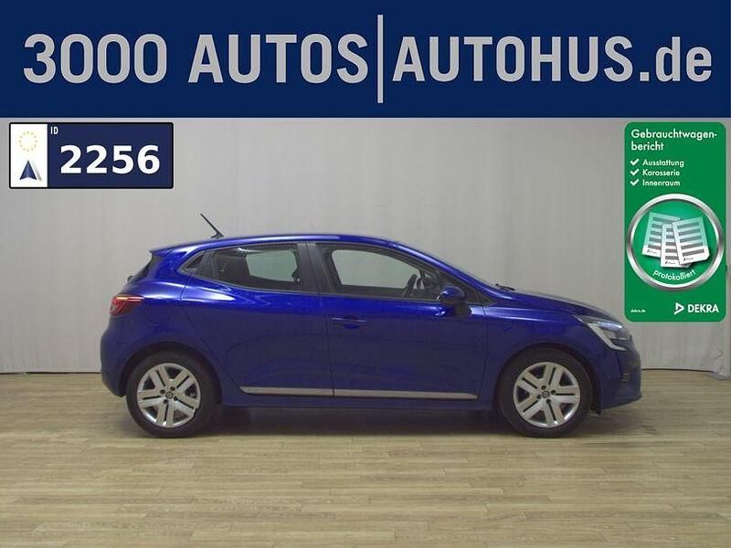 Blau Gebraucht 2020 Renault Clio V Experience Limousine | 8.680 € (Superpreis) - Bild 1/4