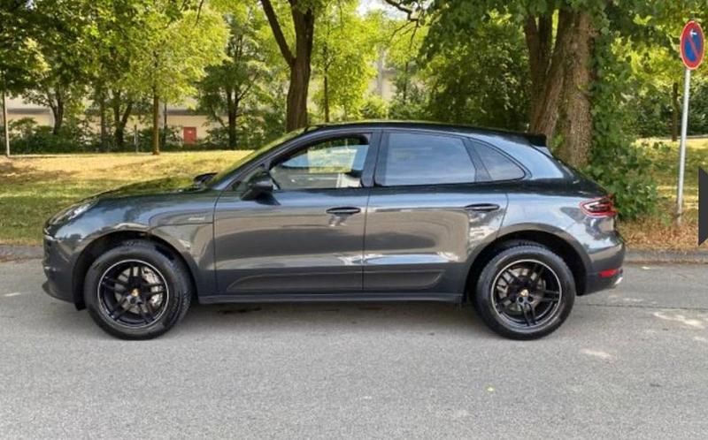 Gebraucht Porsche Macan 265 PS (194 kW) 2016 Grau SUV