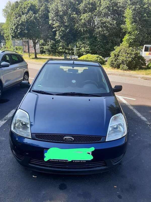 Gebraucht 2004 Ford Fiesta Futura Kleinwagen | 850 € (Superpreis) - Bild 1/4