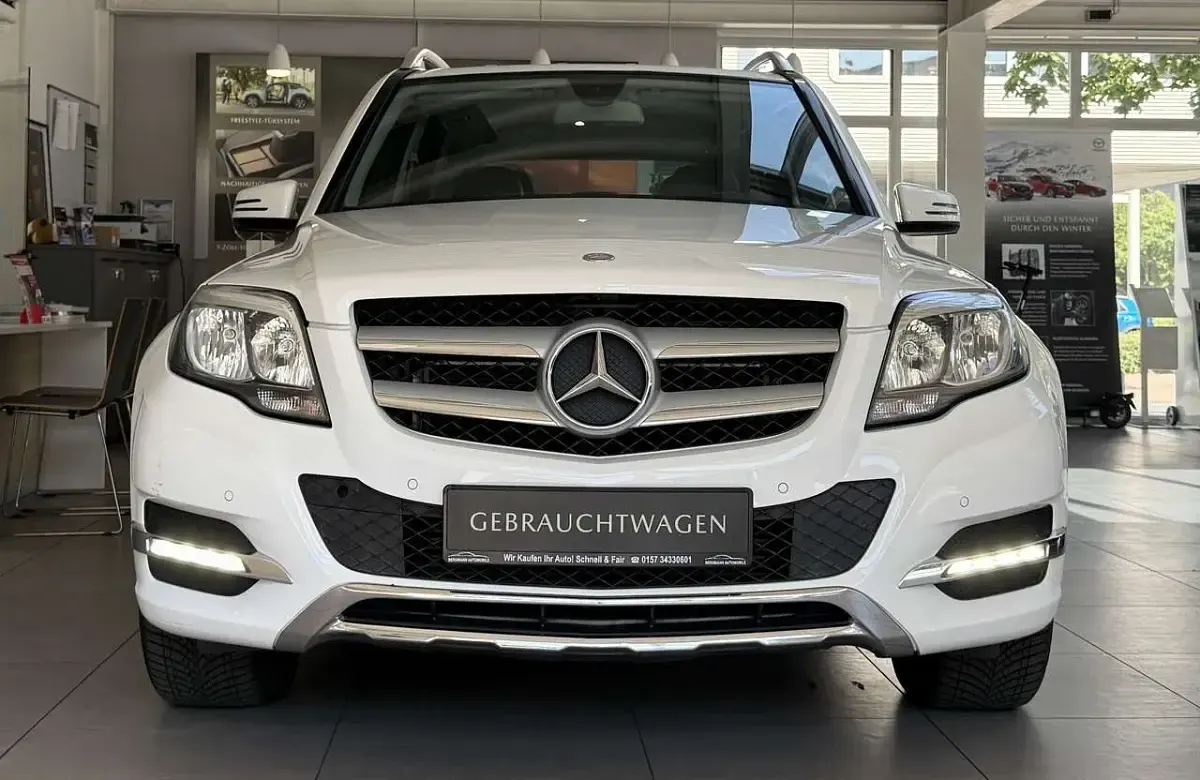 Gebraucht Mercedes GLK220 170 PS (125 kW) 2012 Polarweiss  unilack SUV