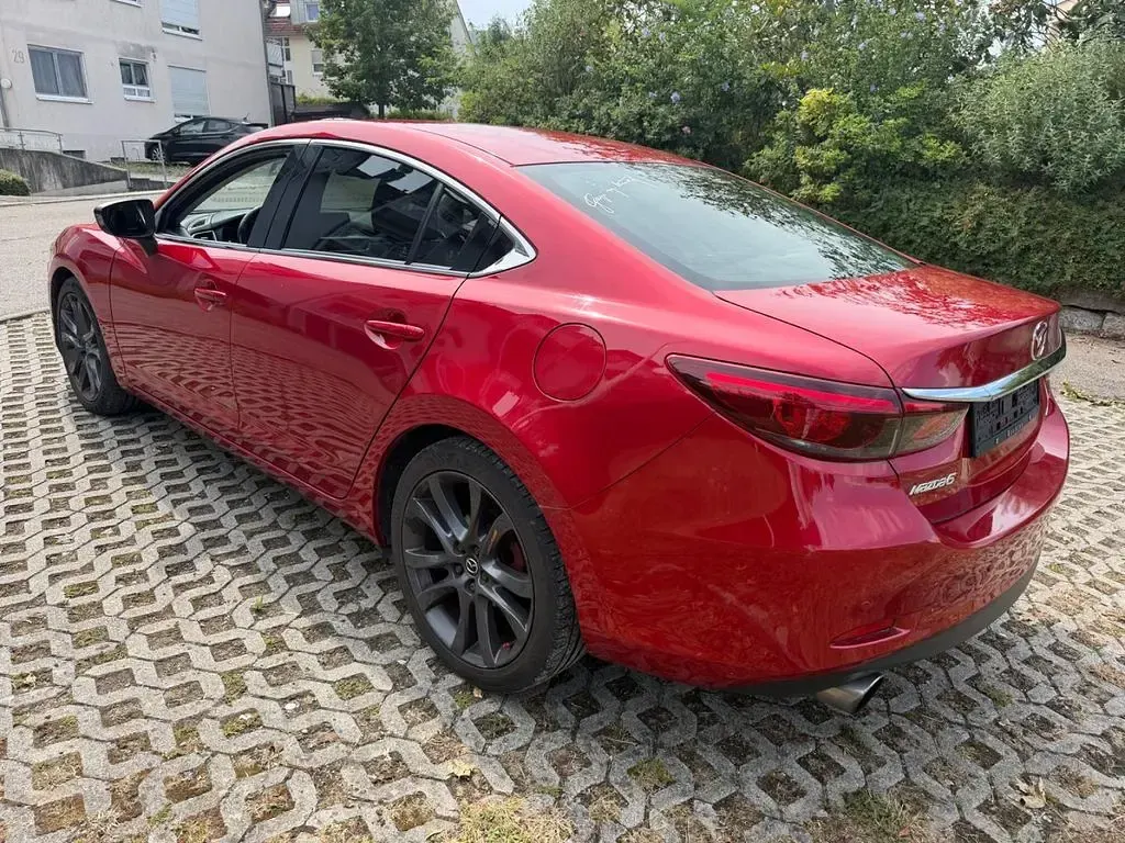 Gebraucht Mazda 6 Sports-Line 175 PS (128 kW) 2015 Rot Limousine