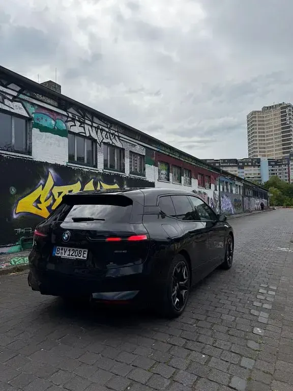 Gebraucht BMW iX 239 kW (326 PS) 2022 Schwarz SUV