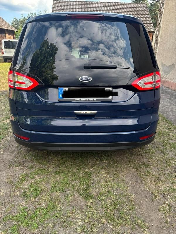 Gebraucht Ford Galaxy 179 PS (131 kW) 2016 Blau Van / Kleinbus
