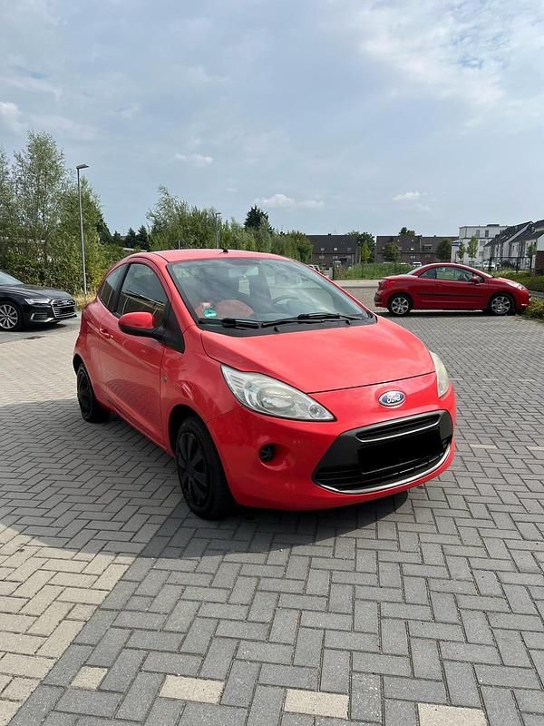Rot Gebraucht 2009 Ford Ka Trend Kleinwagen | 1.400 € (Teuer) - Bild 1/4