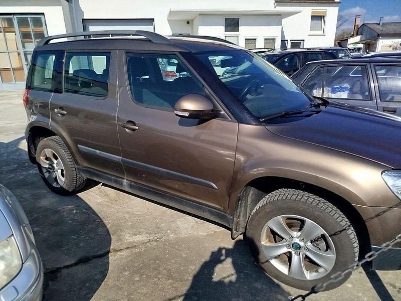 Gebraucht Skoda Yeti Ambition 160 PS (117 kW) 2009 Braun SUV