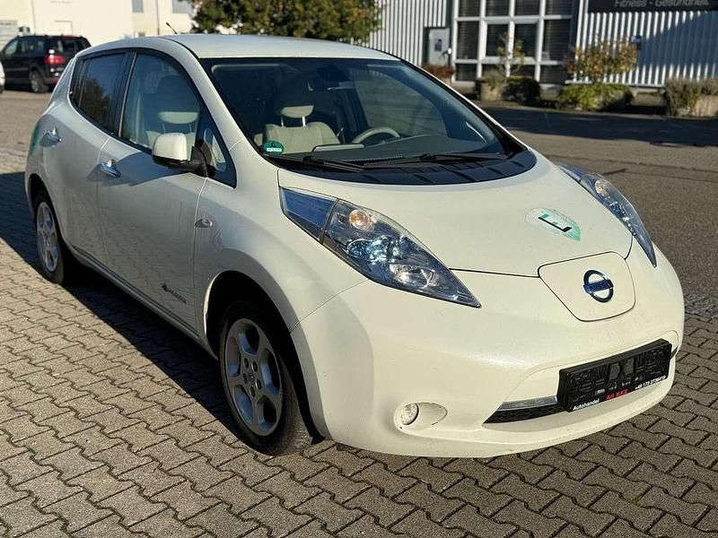 Gebraucht Nissan Leaf Basis 80 kW (109 PS) 2012 Weiß Kleinwagen