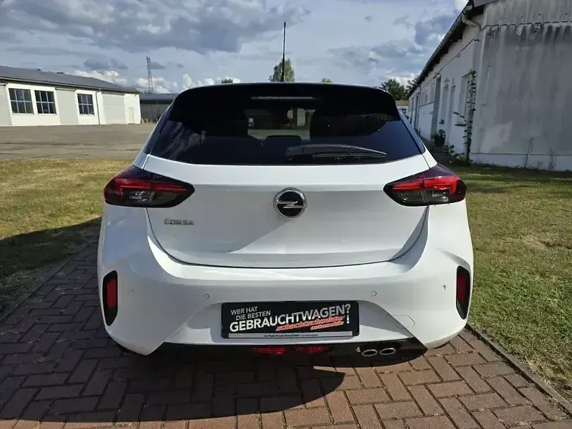 Brugt Opel Corsa 2024 Hvid Hatchback