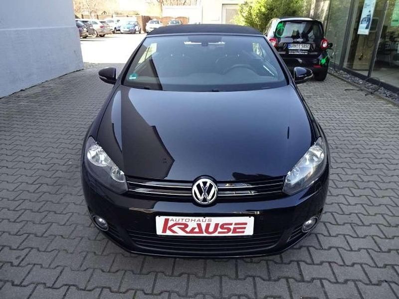 Gebraucht VW Golf Cabriolet Basis 105 PS (77 kW) 2012 Deep black perleffekt Cabrio