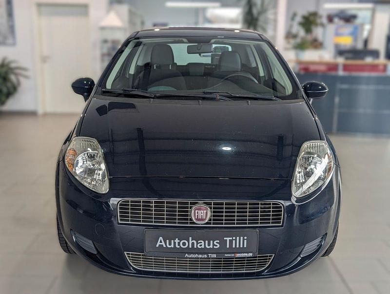 Gebraucht Fiat Grande Punto Dynamic 65 PS (47 kW) 2009 Blau Kleinwagen