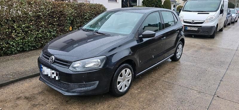 Gebraucht VW Polo 75 PS (55 kW) 2010 Schwarz Kleinwagen