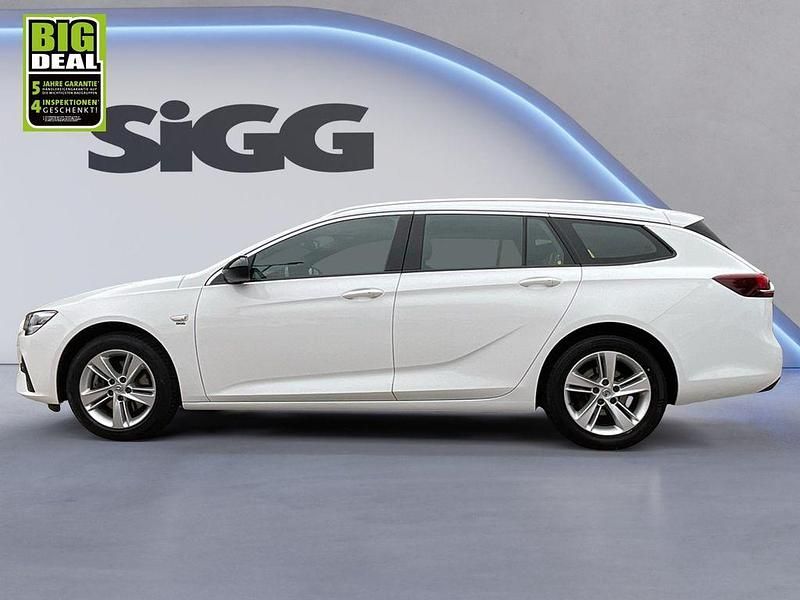 Gebraucht Opel Insignia Elegance 174 PS (127 kW) 2022 Jade weiss Kombi