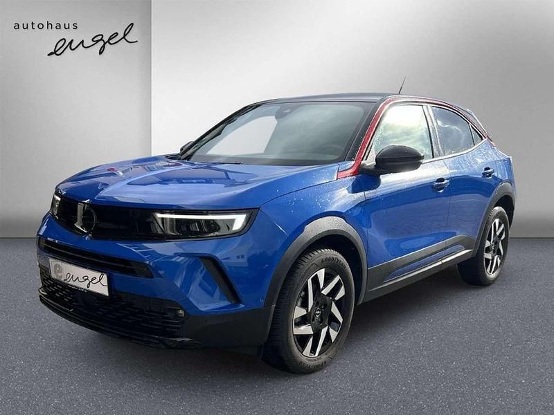 Voltaik blau metallic Gebraucht 2024 Opel Mokka SUV | 21.689 € (Guter Preis) - Bild 1/3