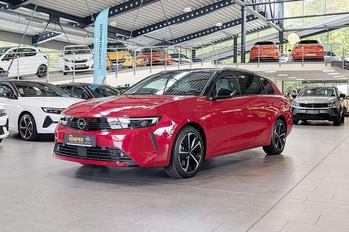 Gebraucht Opel Astra Elegance 181 PS (133 kW) 2023 Rot Kombi