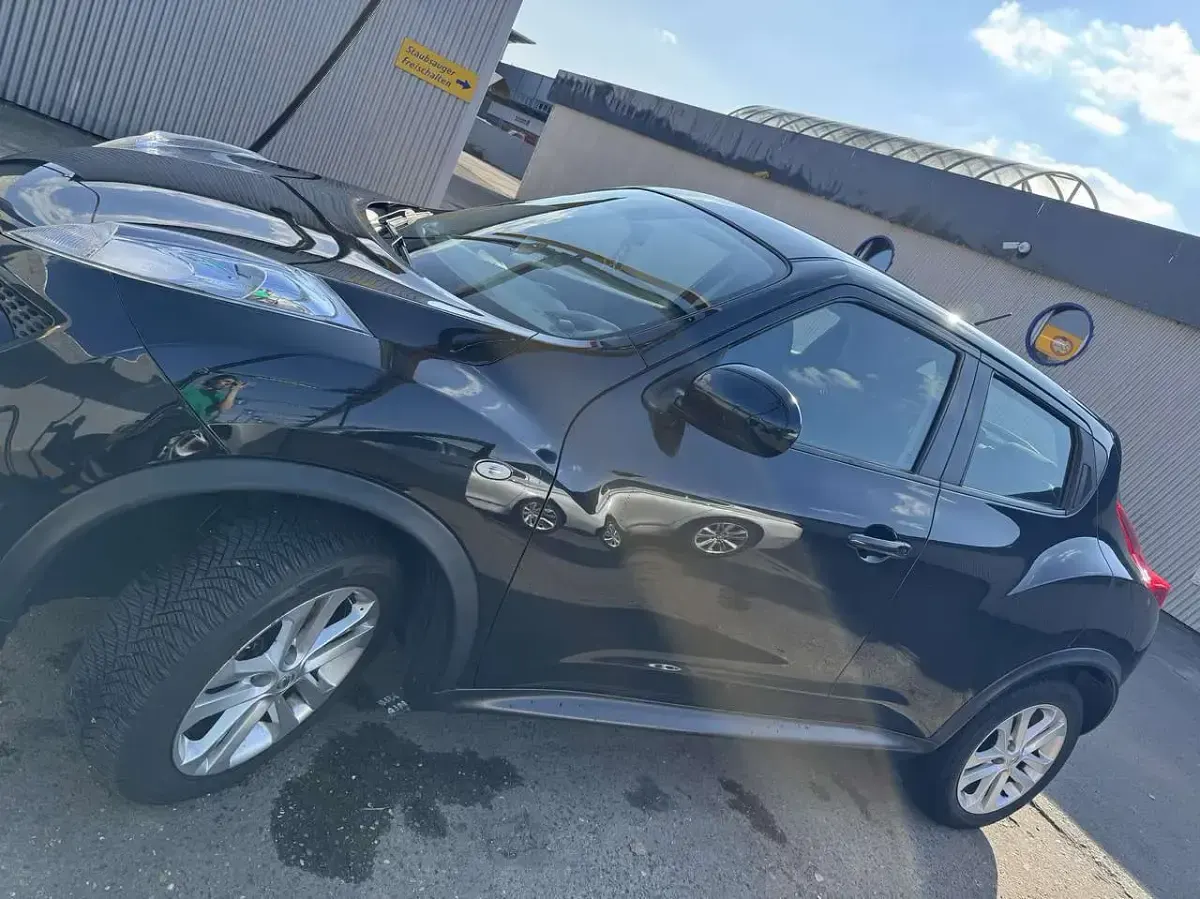 Gebraucht Nissan Juke Acenta 117 PS (86 kW) 2013 Schwarz SUV
