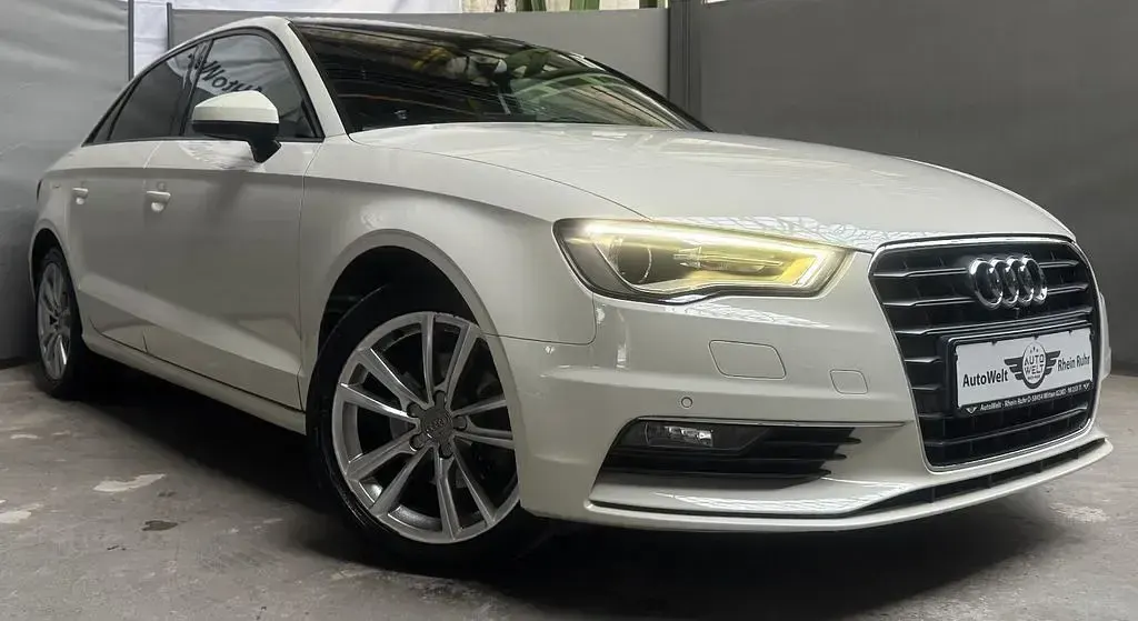 Gebraucht Audi A3 Ambition 150 PS (110 kW) 2015 Weiß Limousine