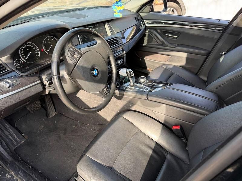 Gebraucht BMW 525 218 PS (160 kW) 2014 Schwarz Limousine