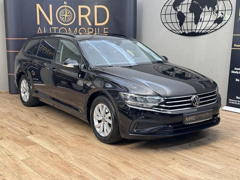 Gebraucht VW Passat 122 PS (89 kW) 2021 Schwarz Kombi