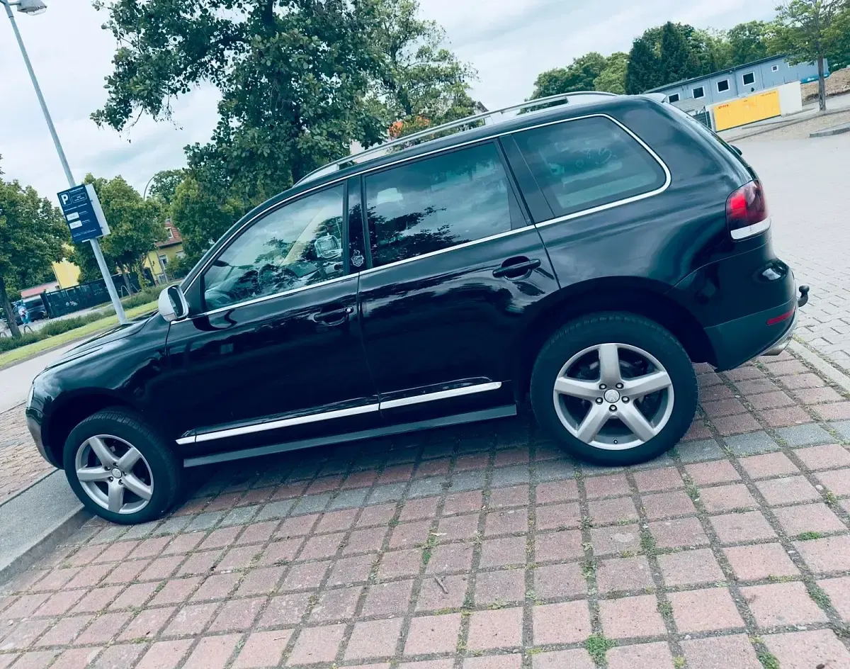 Gebraucht VW Touareg 175 PS (128 kW) 2006 Schwarz SUV