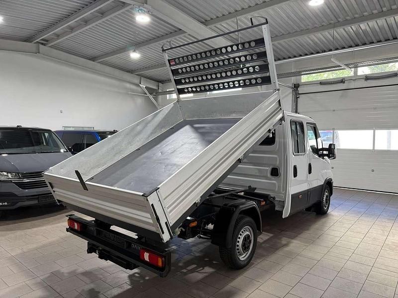 Gebraucht Iveco Daily 160 PS (117 kW) 2023 Weiß