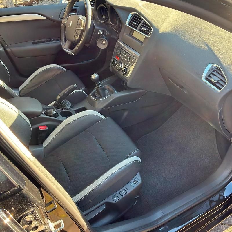 Gebraucht Citroën C4 Exclusive 111 PS (81 kW) 2011 Schwarz Limousine