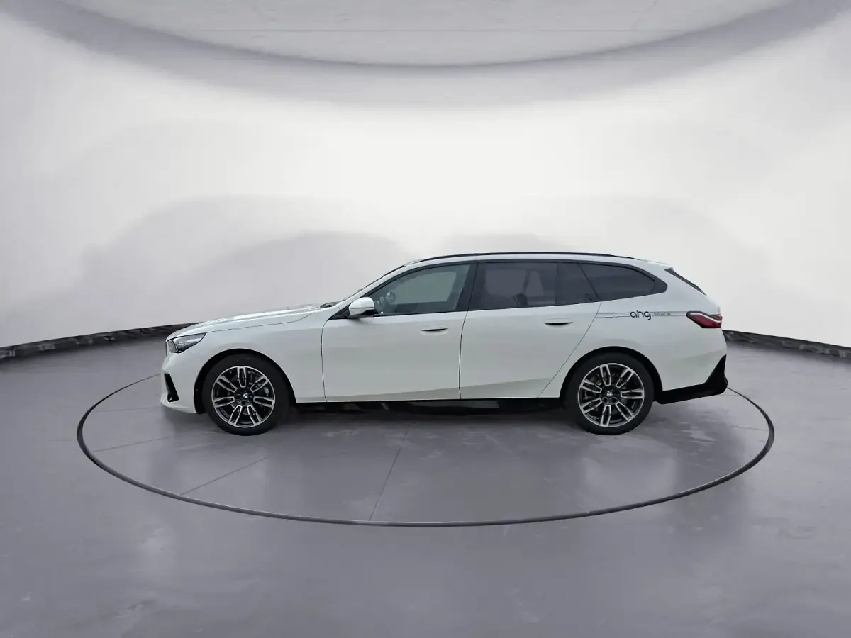 Gebraucht BMW 520 M Sport 197 PS (144 kW) 2026 Kombi