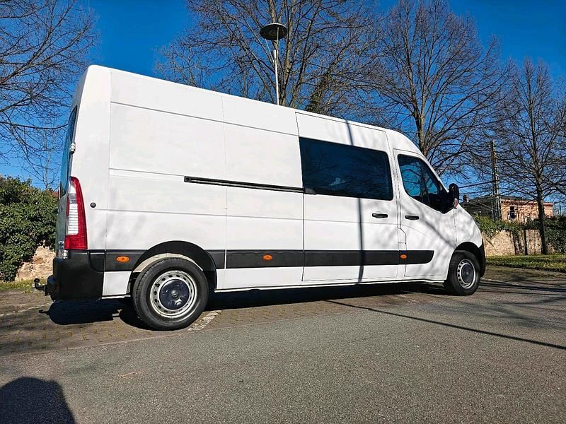 Gebraucht Renault Master 131 PS (96 kW) 2019 Weiß Van / Kleinbus