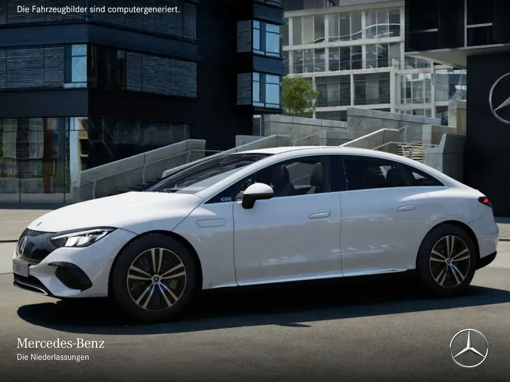 Gebraucht Mercedes EQE300 Avantgarde 194 kW (265 PS) 2025 Polarweiß Limousine