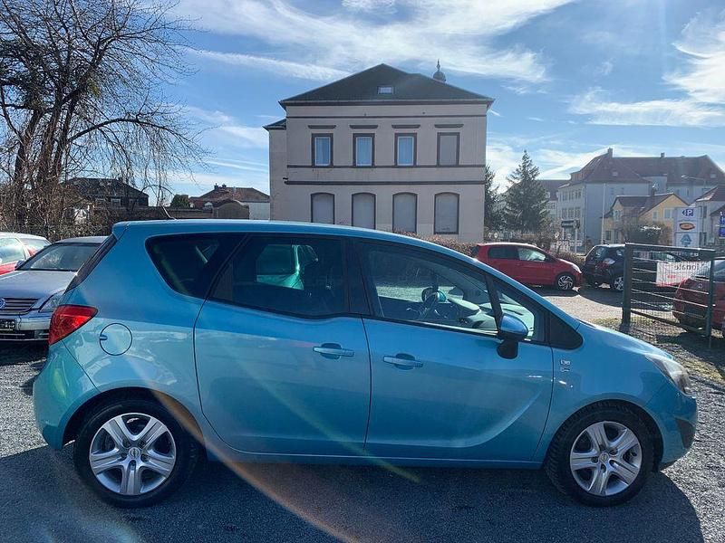 Gebraucht Opel Meriva 120 PS (88 kW) 2012 Blau Van / Kleinbus