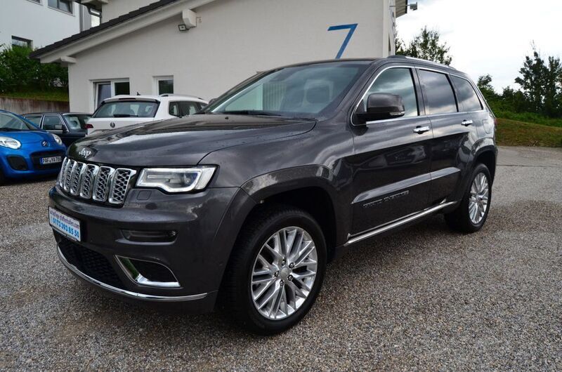 Grau Gebraucht 2019 Jeep Grand Cherokee Summit SUV | 38.000 € - Bild 1/4