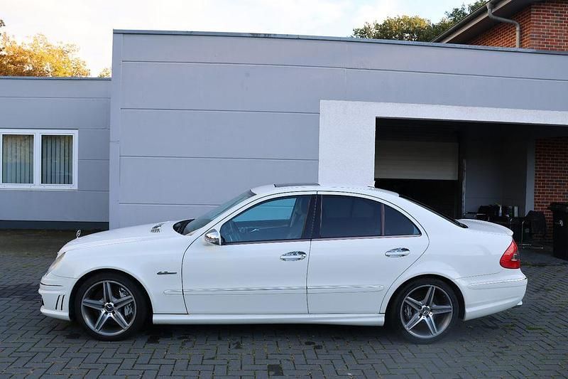 Gebraucht Mercedes E63 AMG AMG 514 PS (378 kW) 2006 Weiß Limousine