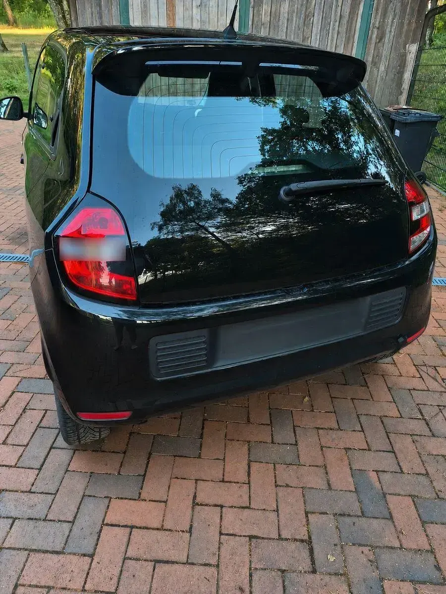 Gebraucht Renault Twingo Life 71 PS (52 kW) 2014 Schwarz Kleinwagen