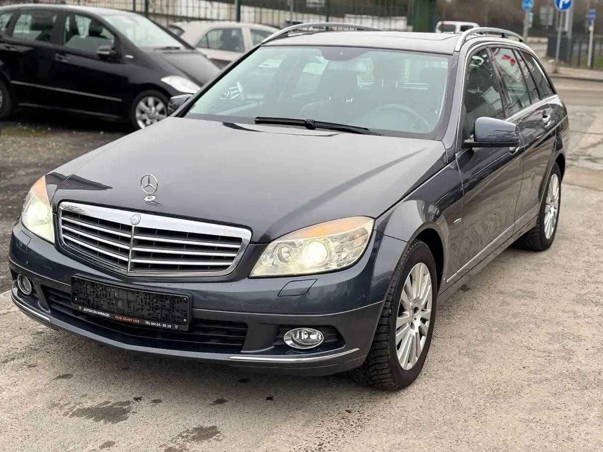 Gebraucht Mercedes C250 204 PS (150 kW) 2009 Grau Kombi