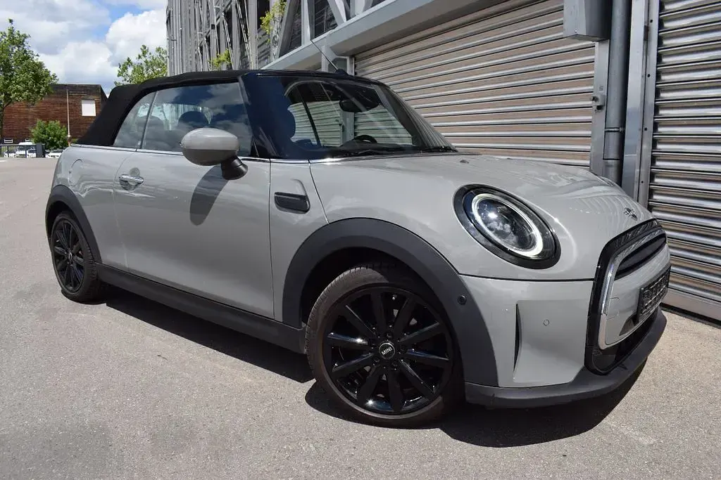 Gebraucht Mini Cooper Cabriolet Essential 136 PS (100 kW) 2021 Grau Cabrio