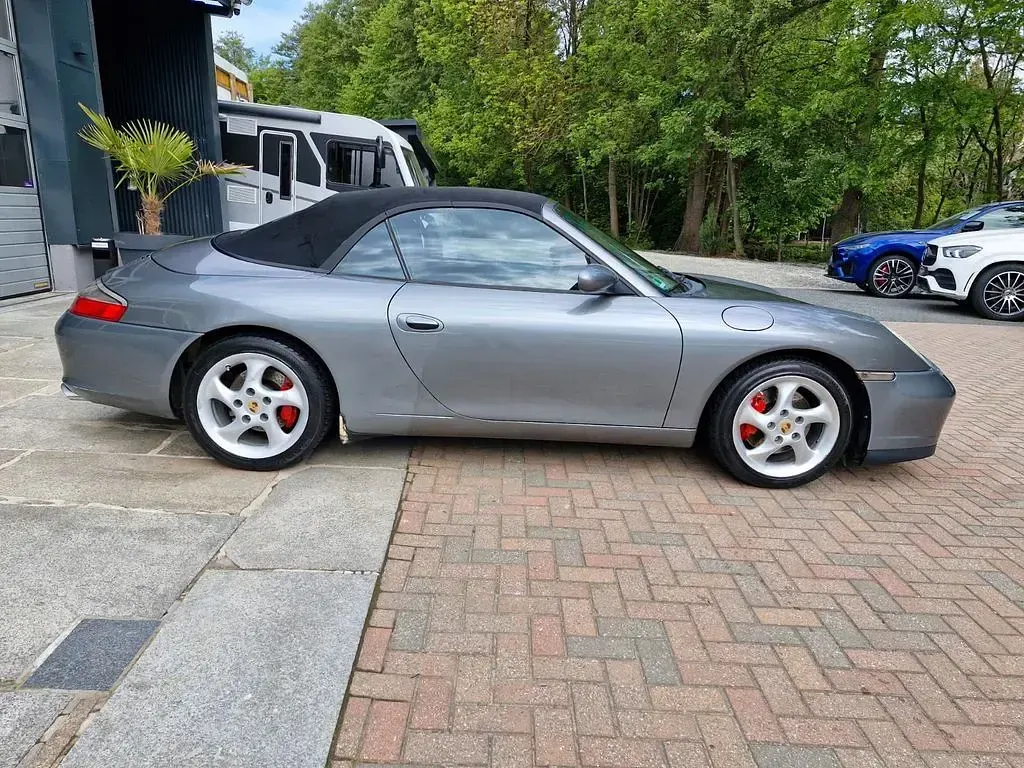 Gebraucht Porsche 911 Carrera Cabriolet 320 PS (235 kW) 2002 Grau Cabrio