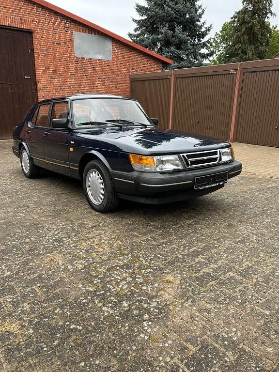 Gebraucht Saab 900 126 PS (92 kW) 1992 Blau Limousine