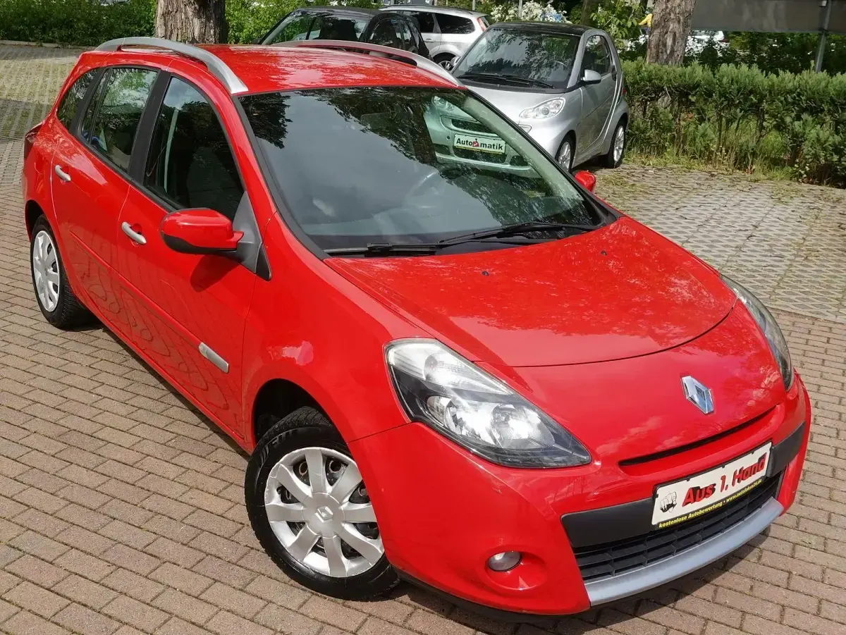 Gebraucht Renault Clio GrandTour 75 PS (55 kW) 2012 Rot Kombi