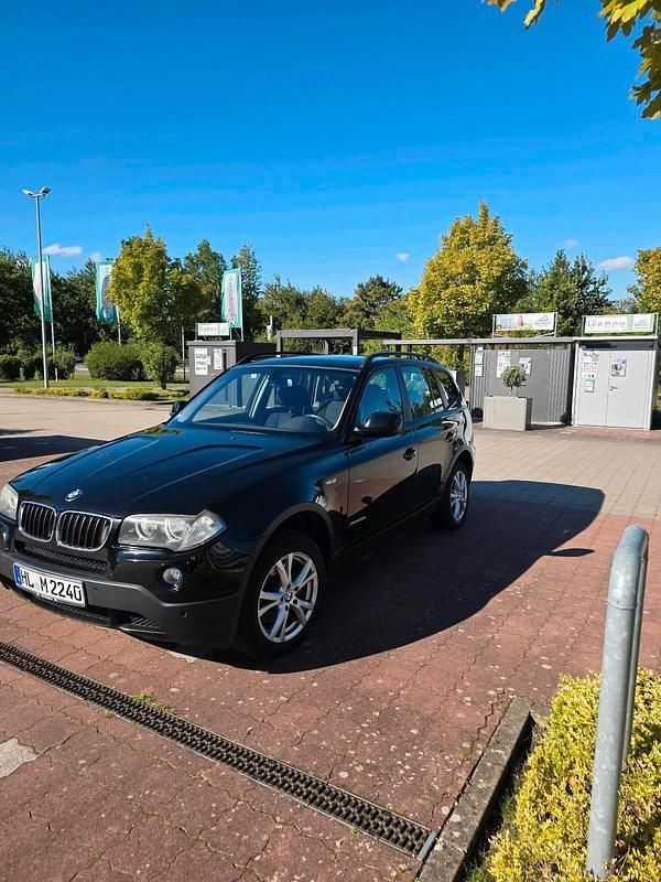 Gebraucht BMW X3 176 PS (129 kW) 2009 Schwarz SUV
