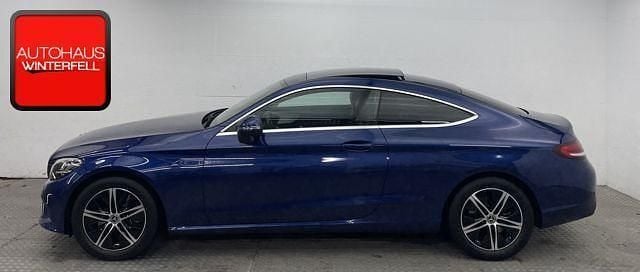 Gebraucht Mercedes C300 AMG 258 PS (189 kW) 2021 Brillantblau (metallic) Coupé