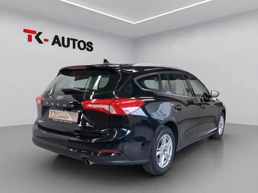 Gebraucht Ford Focus 150 PS (110 kW) 2021 Schwarz Limousine