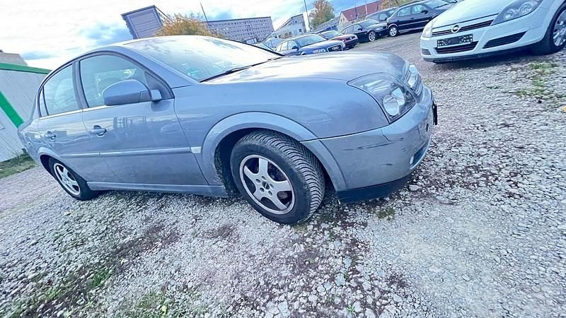 Silber Gebraucht 2004 Opel Vectra Kombi | 1.199 € (Guter Preis) - Bild 1/4