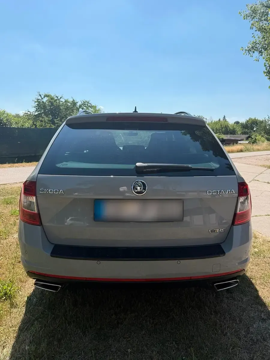 Gebraucht Skoda Octavia RS 220 PS (161 kW) 2017 Grau Kombi