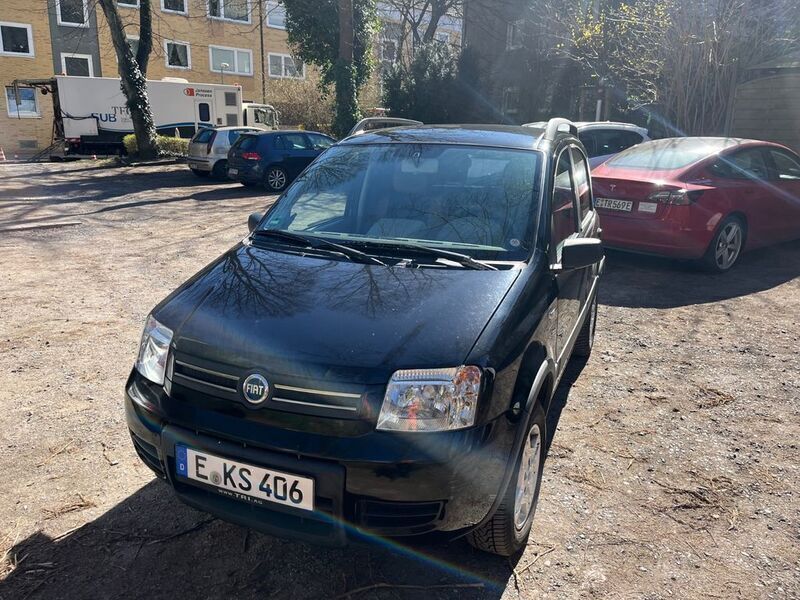 Schwarz Gebraucht 2004 Fiat Panda 4x4 Kleinwagen | 3.700 € (Guter Preis) - Bild 1/4