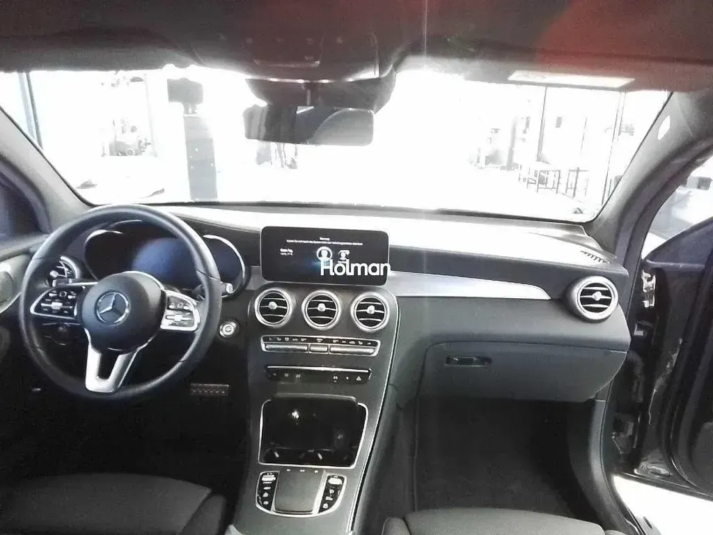 Gebraucht Mercedes GLC300 AMG line 245 PS (180 kW) 2024 Grau SUV